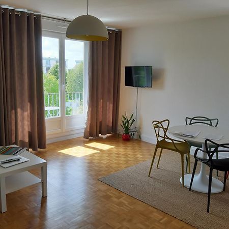 Appartement Lumineux Idealement Situe A Proximite De Musees Equipements Sportifs Salle De Spectacle Commerces Caen Eksteriør billede